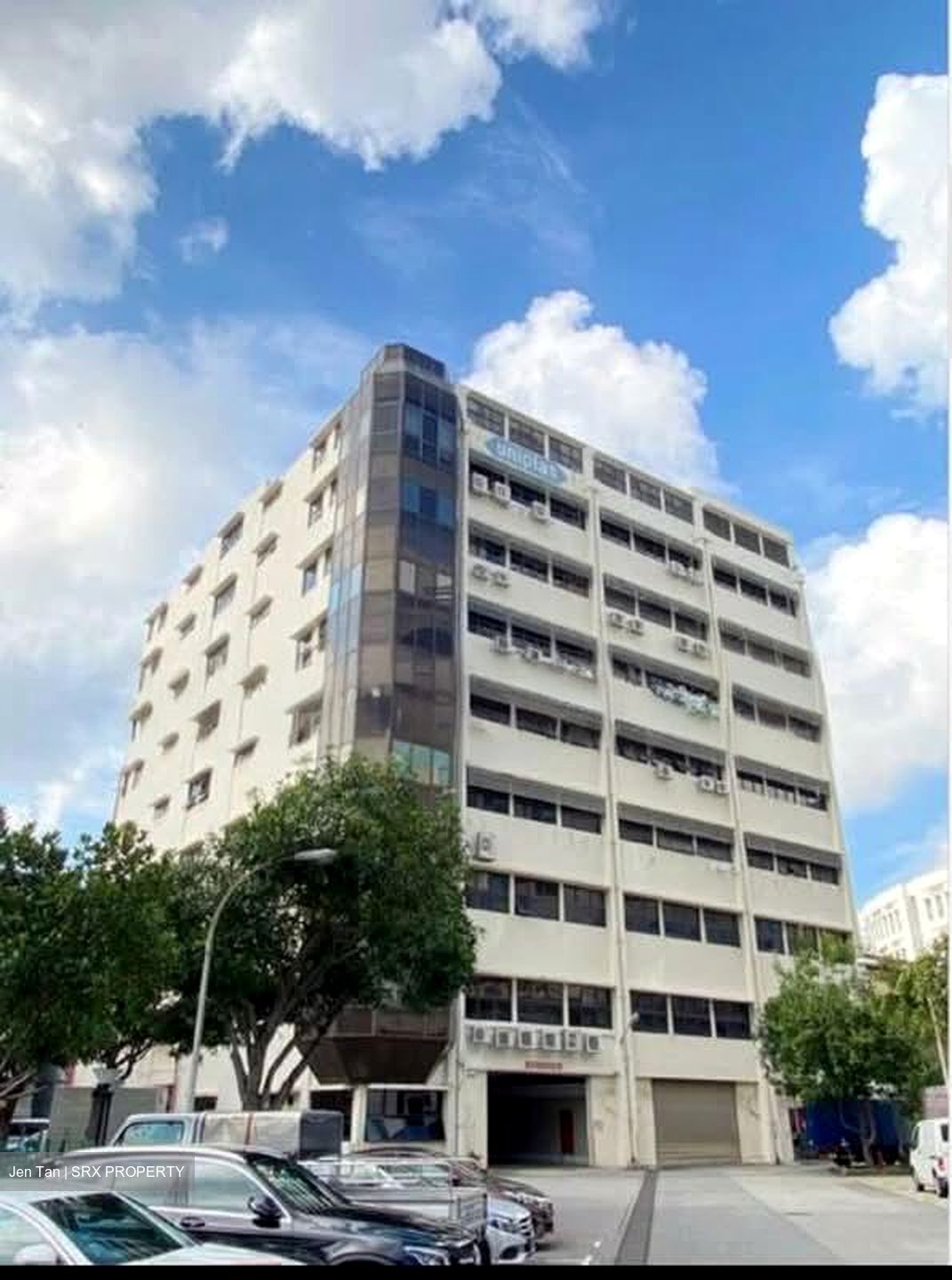 Dp Computers Building (D13), Factory #560612511